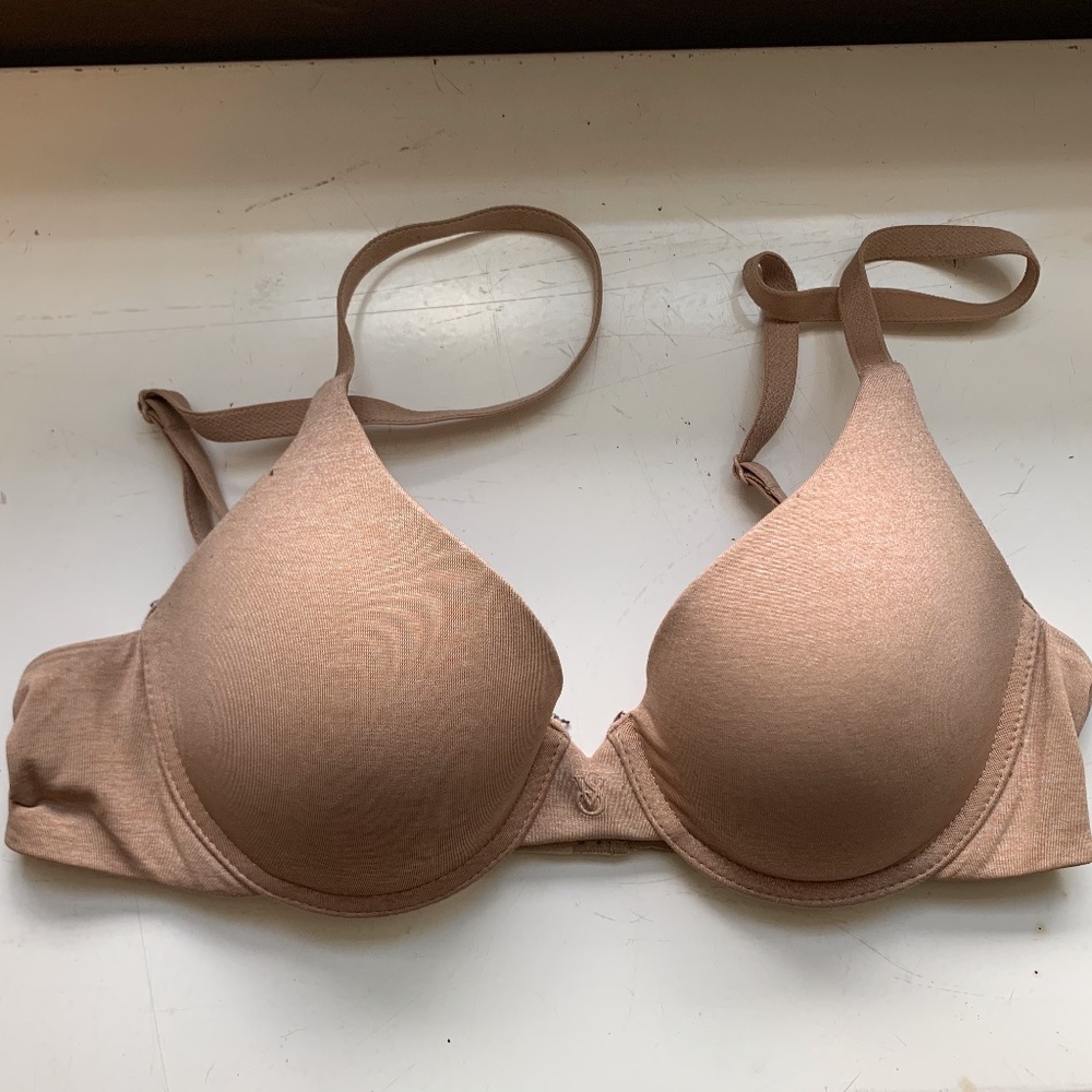 Nude Victorias Secret Demi Bra